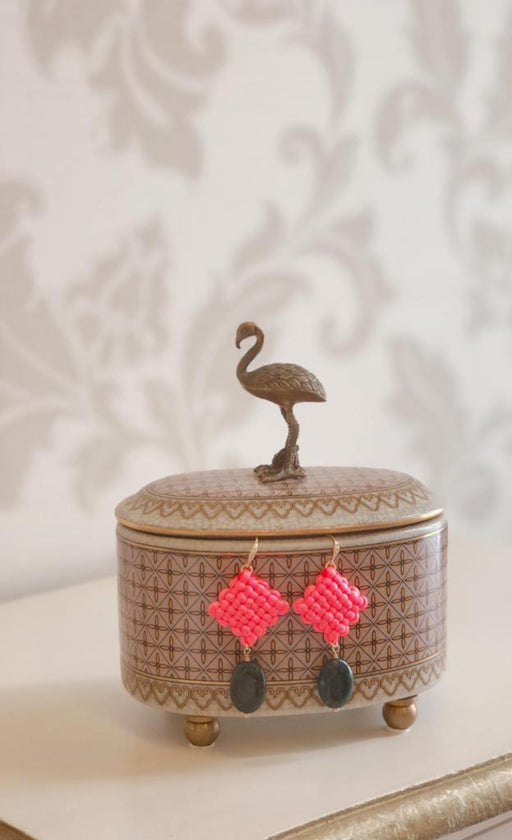 Affinity Knot in Fluorescent Orange | Indian Agate