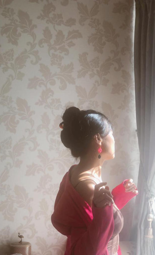 Affinity Knot in Fluorescent Orange | Indian Agate